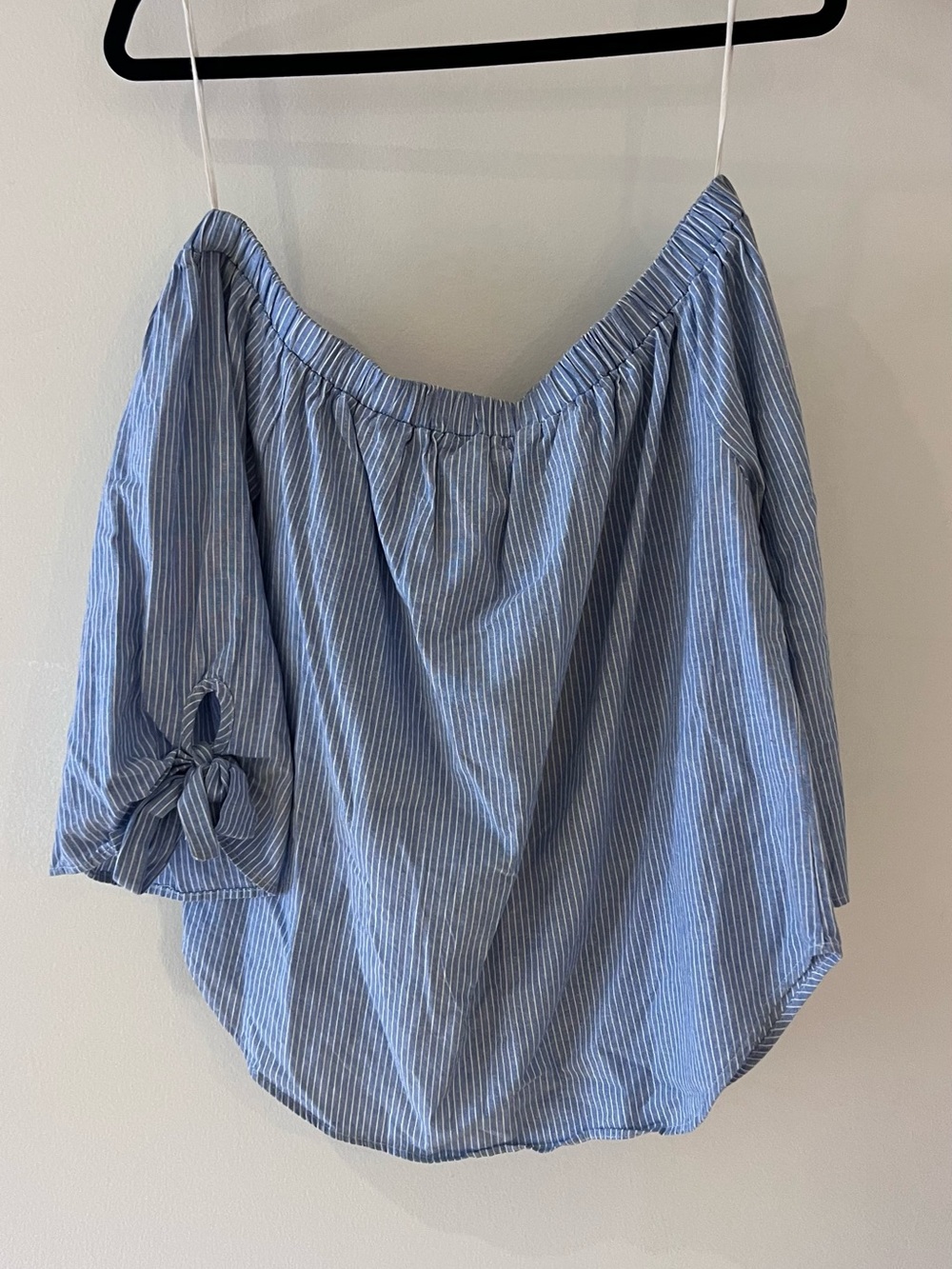 emory park Blue and White Striped Off-Shoulder Tie-Sleeve Top